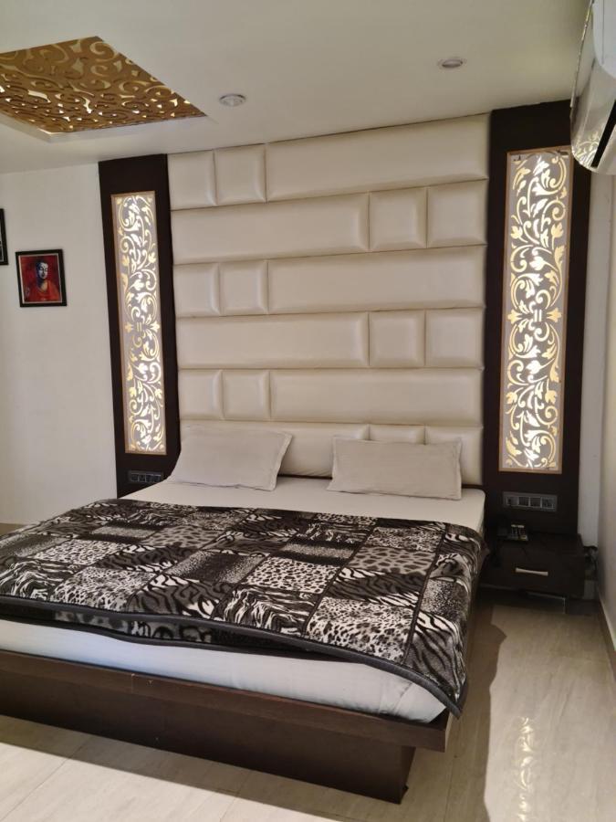 Hotel Star Inn Gangānagar Eksteriør billede