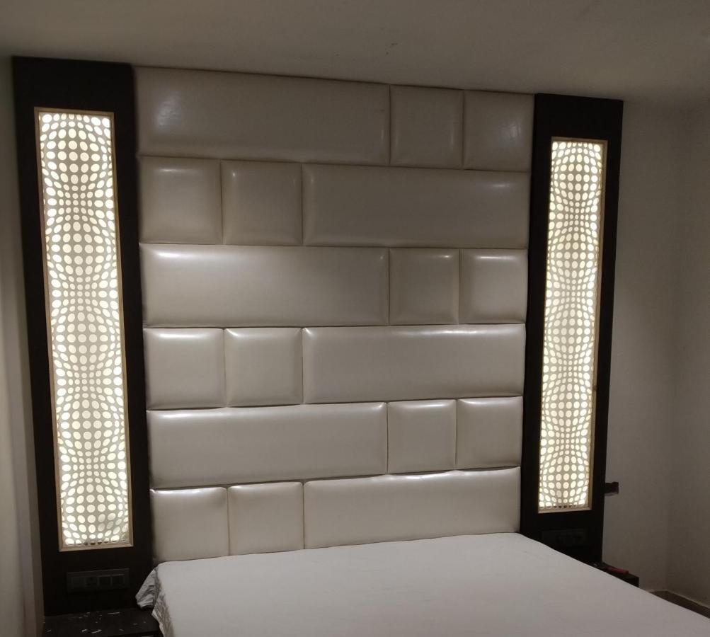 Hotel Star Inn Gangānagar Eksteriør billede